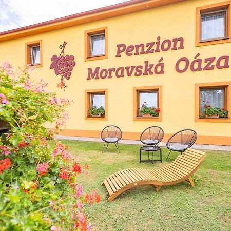 Penzion Moravska Oaza Valtice Exterior photo